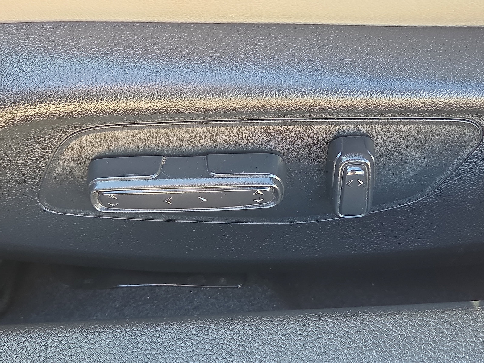 Used 2024 Honda Civic Touring image 14