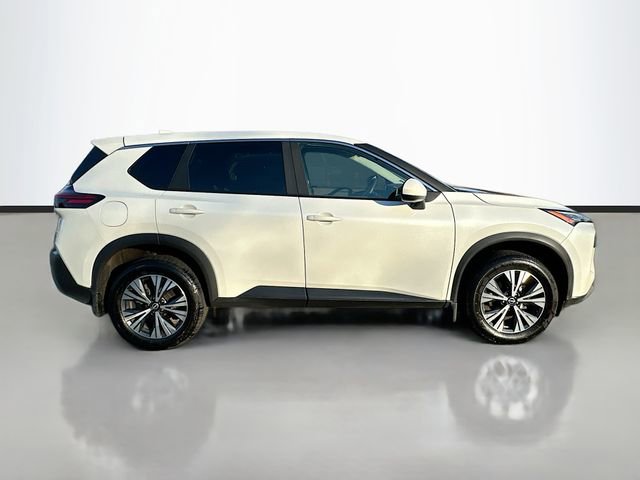 Used 2023 Nissan Rogue SV AWD/4WD image 5