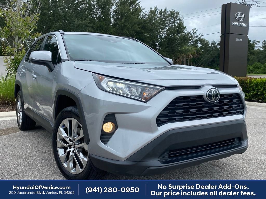 Used 2021 Toyota RAV4 XLE Premium FWD image 45