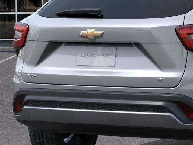 New 2026 Chevrolet Trax LT w/ Driver Confidence Package image 14
