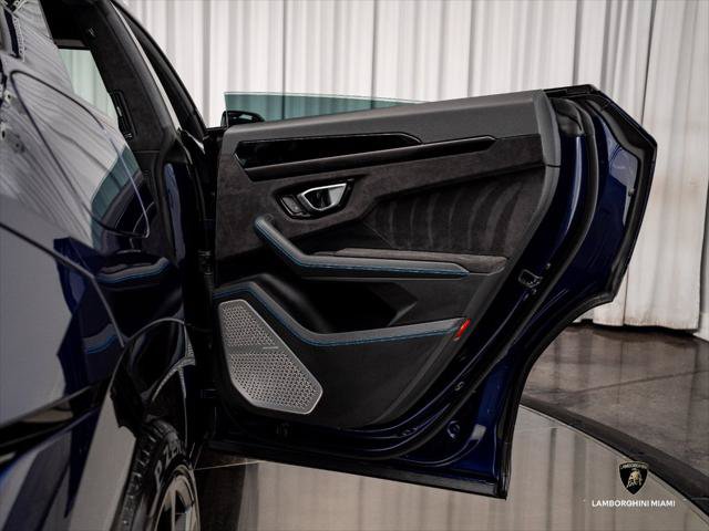 Used 2024 Lamborghini Urus S AWD/4WD image 50