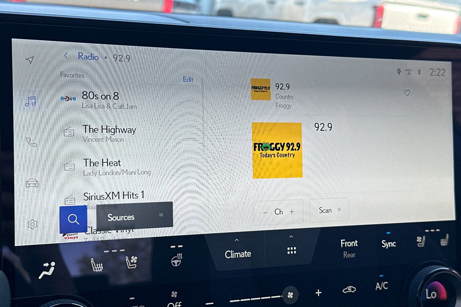 New 2026 Lexus RX 450h AWD image 18
