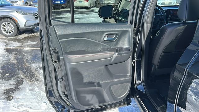 Used 2023 Honda Ridgeline Black Edition image 22