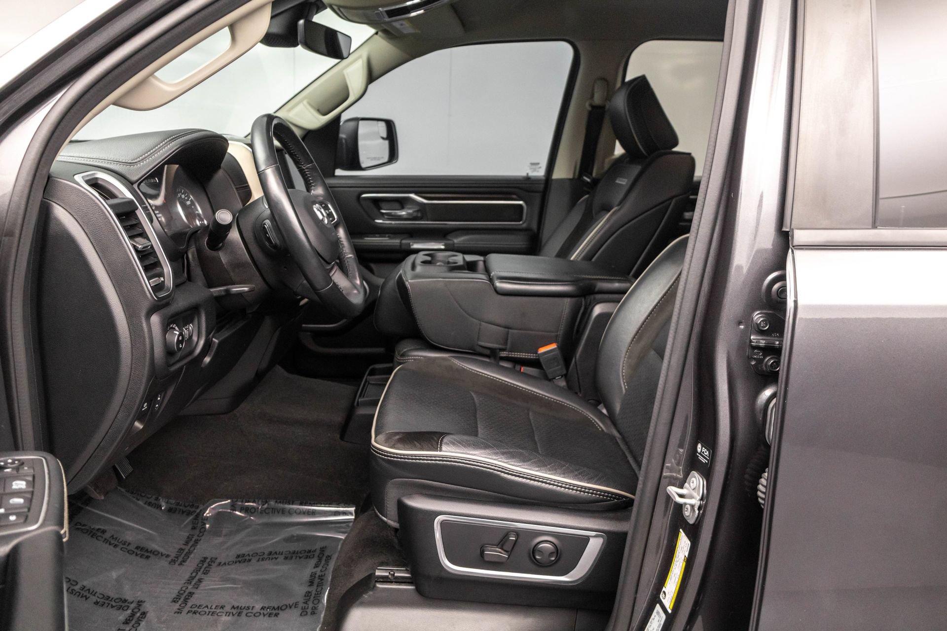 Used 2022 RAM 1500 Laramie RWD image 6