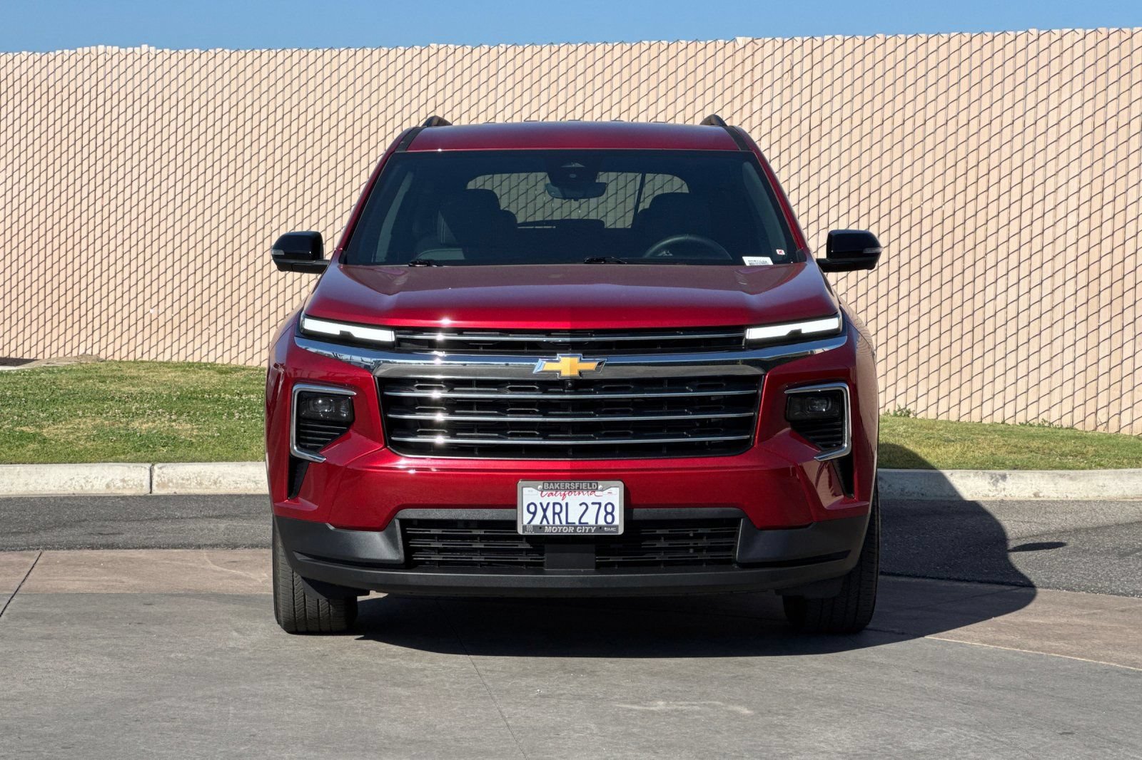 Certified 2026 Chevrolet Traverse LT w/ Driver Confidence Package FWD image 9