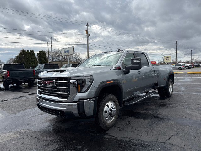 New 2026 GMC Sierra 3500 SLE w/ SLE Value Package image 1