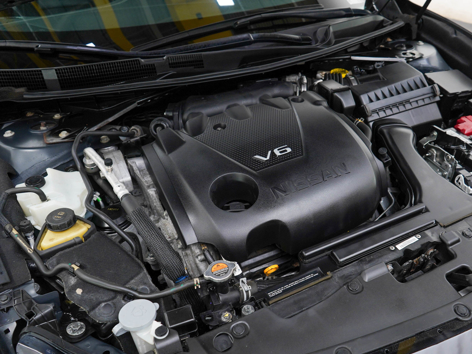 Used 2023 Nissan Maxima SL FWD image 23