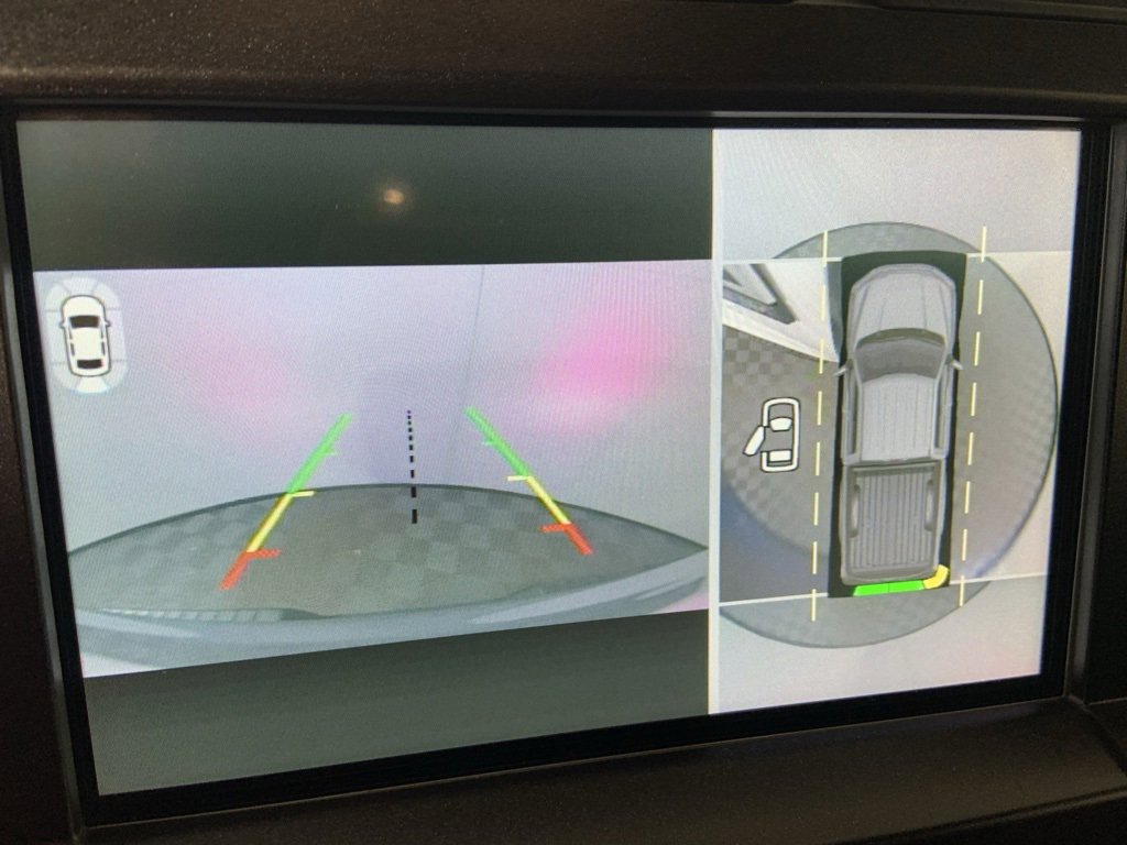 Used 2018 Ford F150 Platinum w/ Equipment Group 701A Luxury image 7