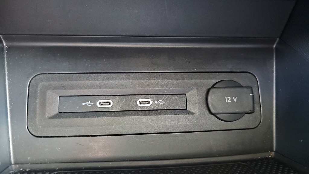 Used 2023 Volkswagen Atlas SEL AWD/4WD image 13