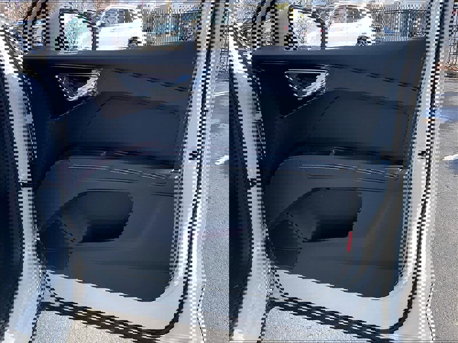 Used 2023 Audi Q4 e-tron Premium Plus image 27