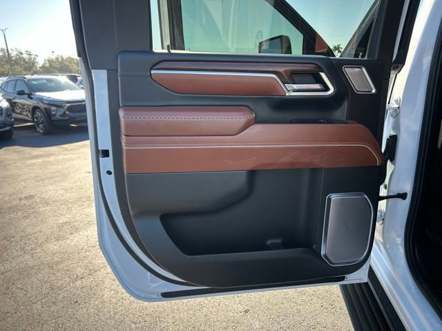 Certified 2025 GMC Sierra 2500 Denali Ultimate w/ Max Trailering Package image 13