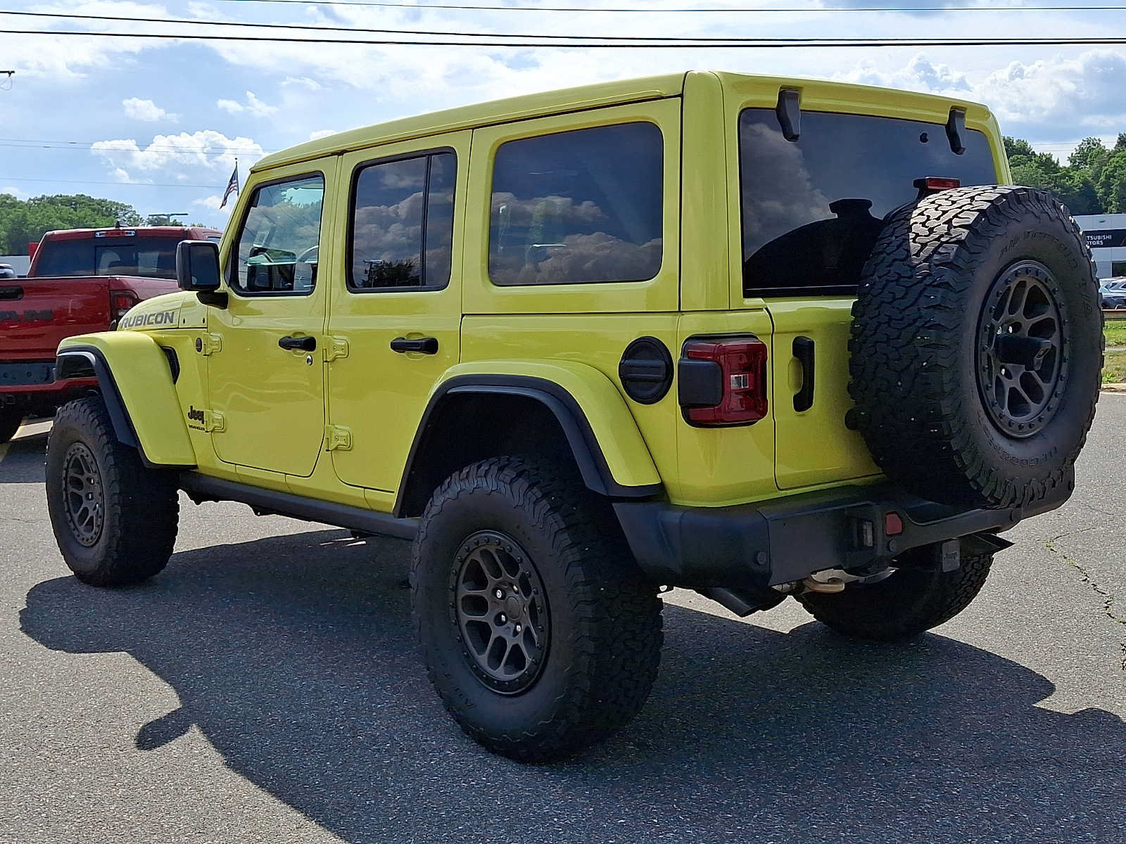 Used 2023 Jeep Wrangler Unlimited Rubicon 392 w/ Xtreme Recon 35" Tire Package AWD/4WD image 4