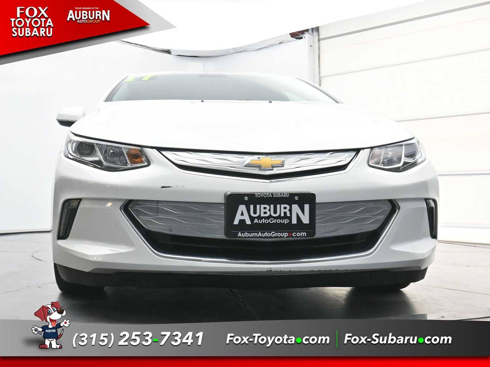 Used 2017 Chevrolet Volt LT w/ Comfort Package FWD image 23