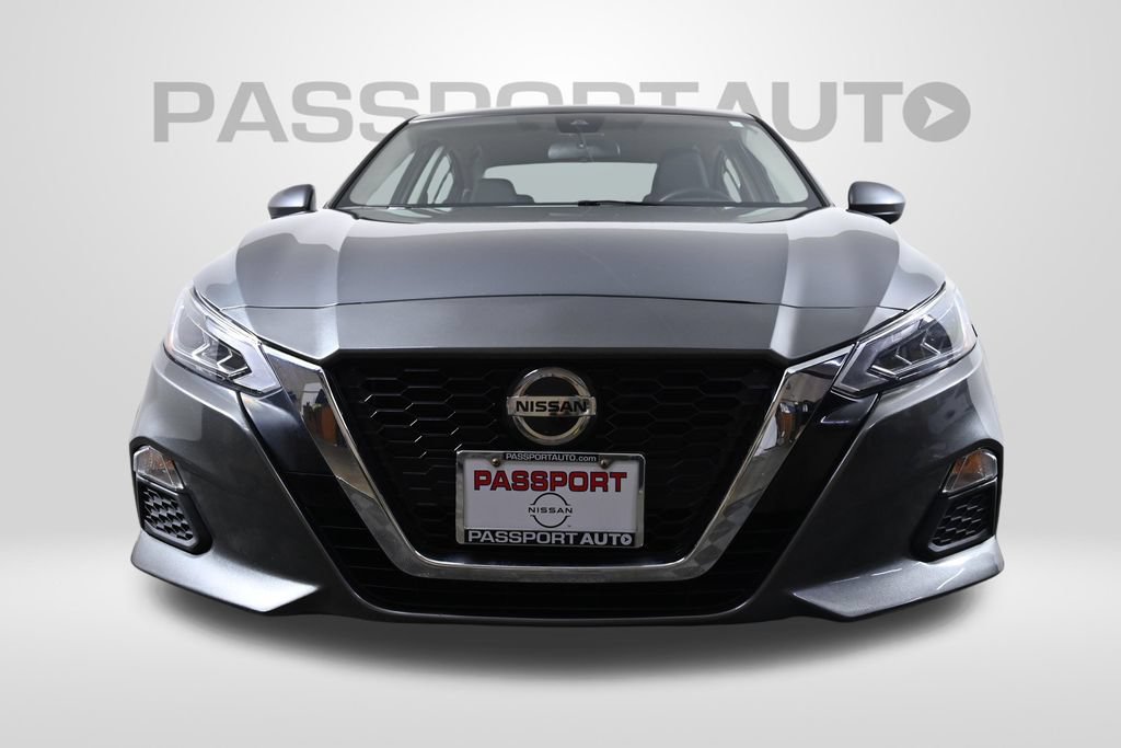 Certified 2022 Nissan Altima 2.5 SV FWD image 2