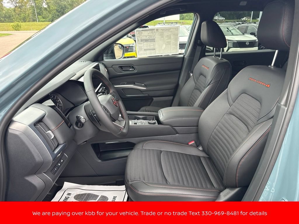 New 2026 Nissan Pathfinder Rock Creek w/ Rock Creek Premium Package AWD/4WD image 9