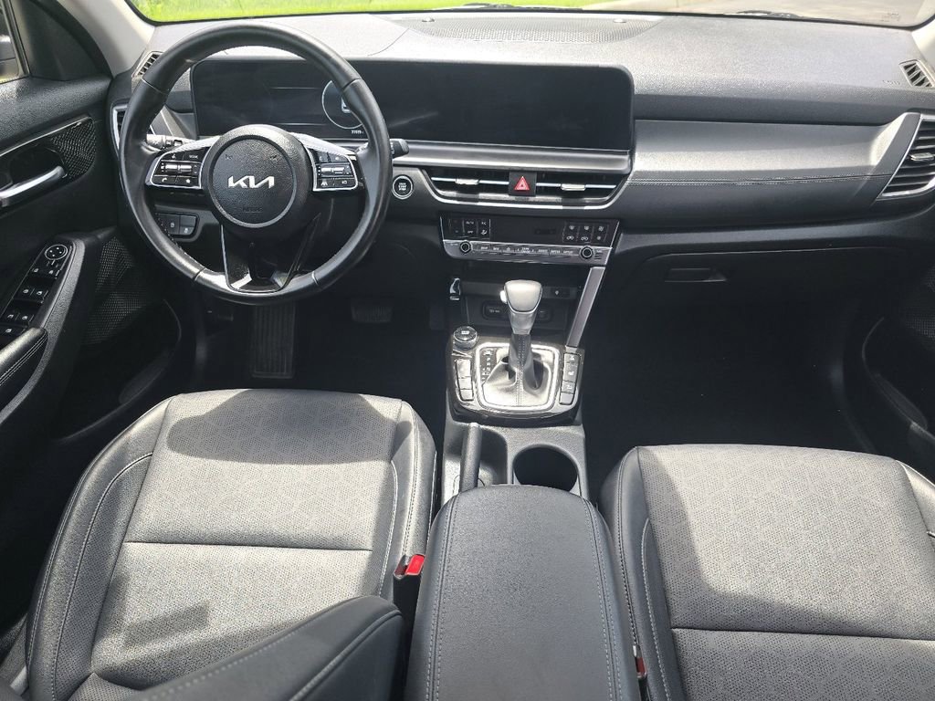 Used 2024 Kia Seltos EX AWD/4WD image 22