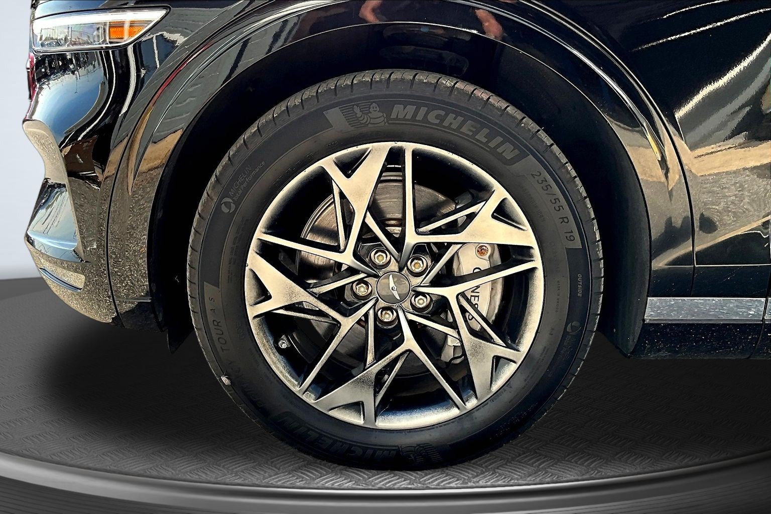 Used 2024 Genesis GV70 2.5T AWD/4WD image 29
