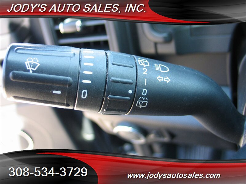 Used 2020 Ford Expedition XL AWD/4WD image 8