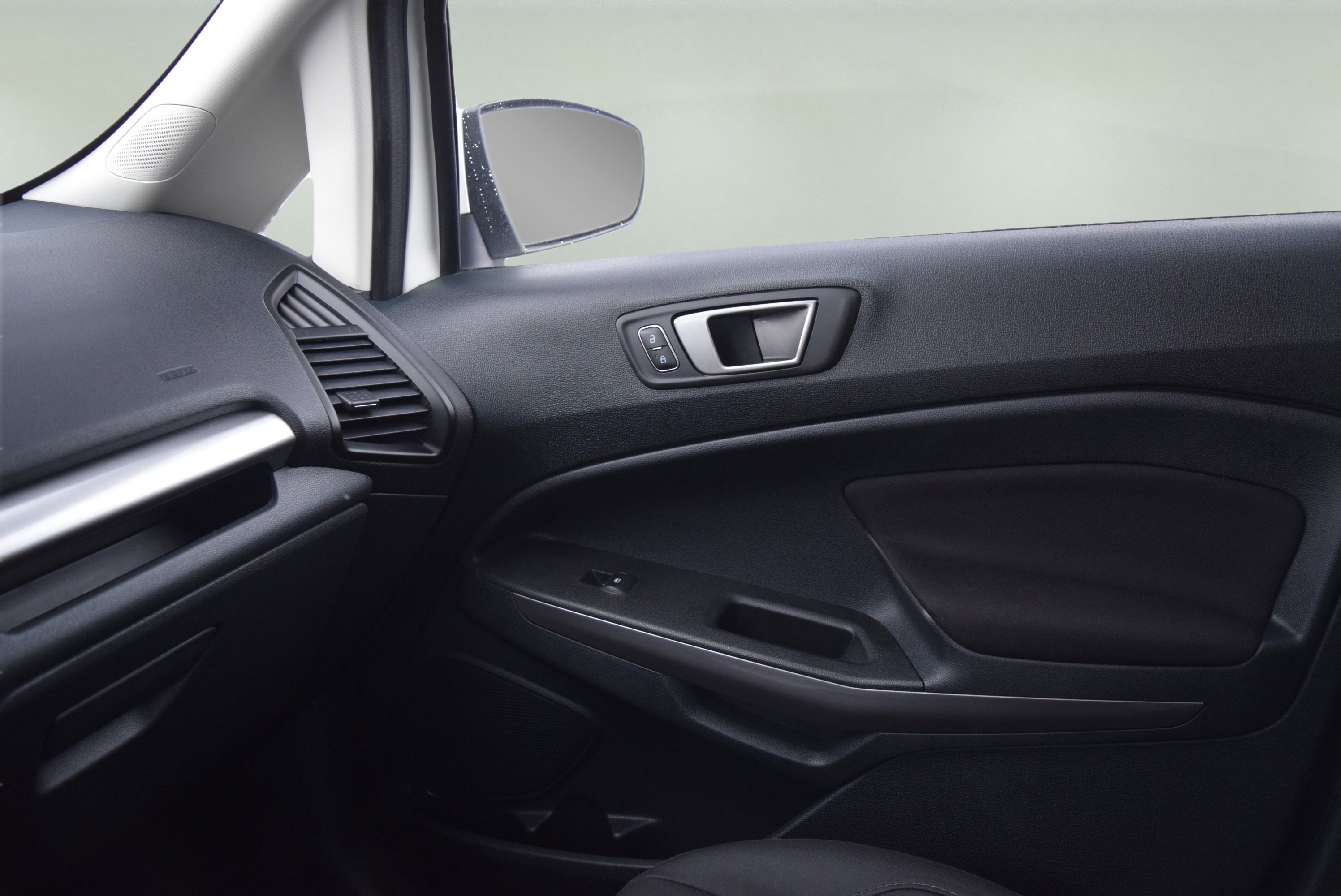 Used 2022 Ford EcoSport SE w/ SE Convenience Package image 18