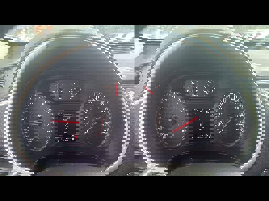 Used 2024 Chevrolet Malibu LT w/ Sport Edition image 15