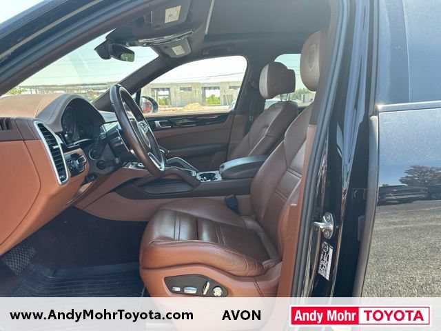 Used 2019 Porsche Cayenne AWD/4WD image 8