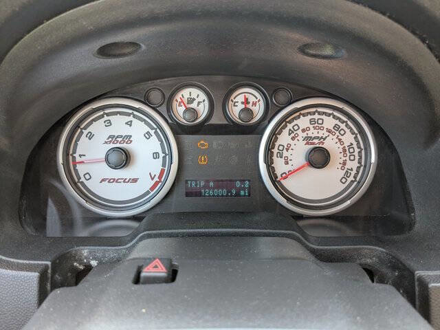 Used 2010 Ford Focus SE FWD image 17