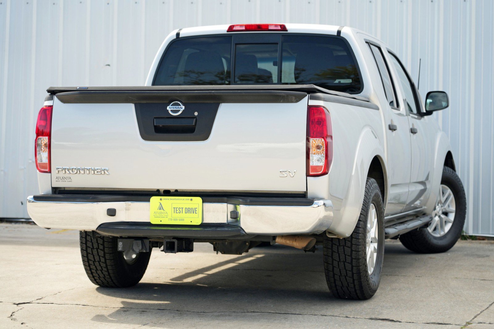 Used 2019 Nissan Frontier SV image 3