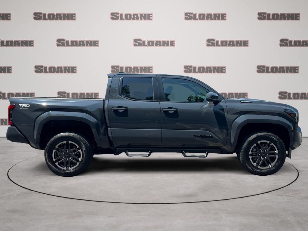 Used 2025 Toyota Tacoma TRD Sport w/ TRD Sport Upgrade Package AWD/4WD image 6