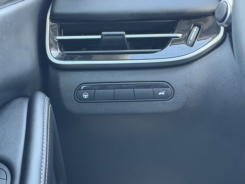 Used 2025 INFINITI QX60 Luxe image 36