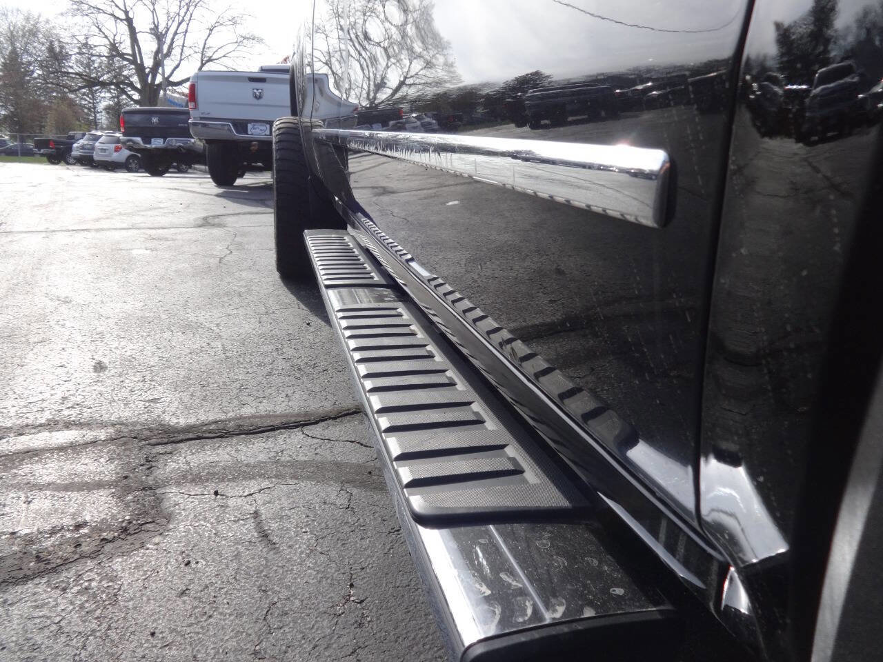Used 2014 GMC Sierra 1500 SLT w/ SLT Crew Cab Value Package image 15