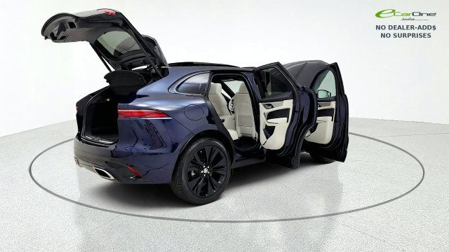 Used 2025 Jaguar F-PACE R-Dynamic S AWD/4WD image 20