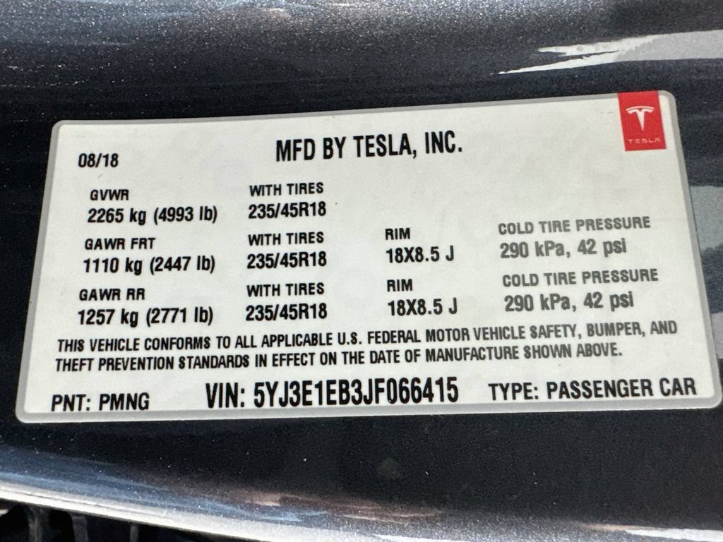 Used 2018 Tesla Model 3 Long Range AWD/4WD image 27