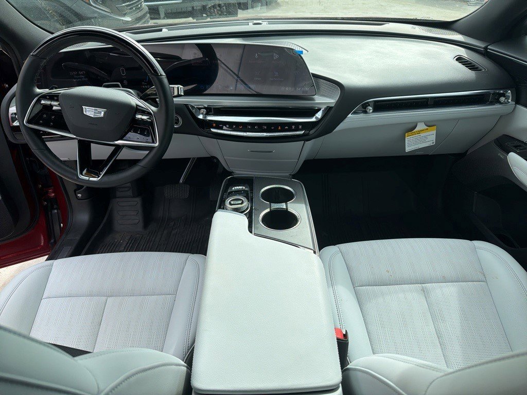 Certified 2024 Cadillac Lyriq Luxury w/ LPO, Floor Liner Package image 7