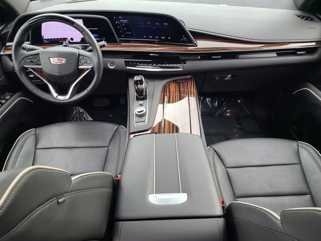 Used 2024 Cadillac Escalade ESV Premium Luxury w/ Performance Package AWD/4WD image 13