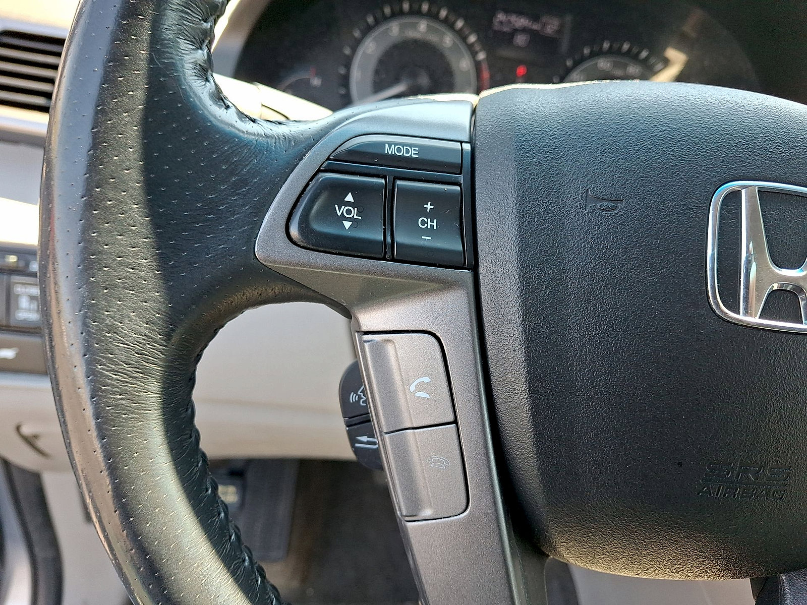 Used 2013 Honda Odyssey EX-L image 17