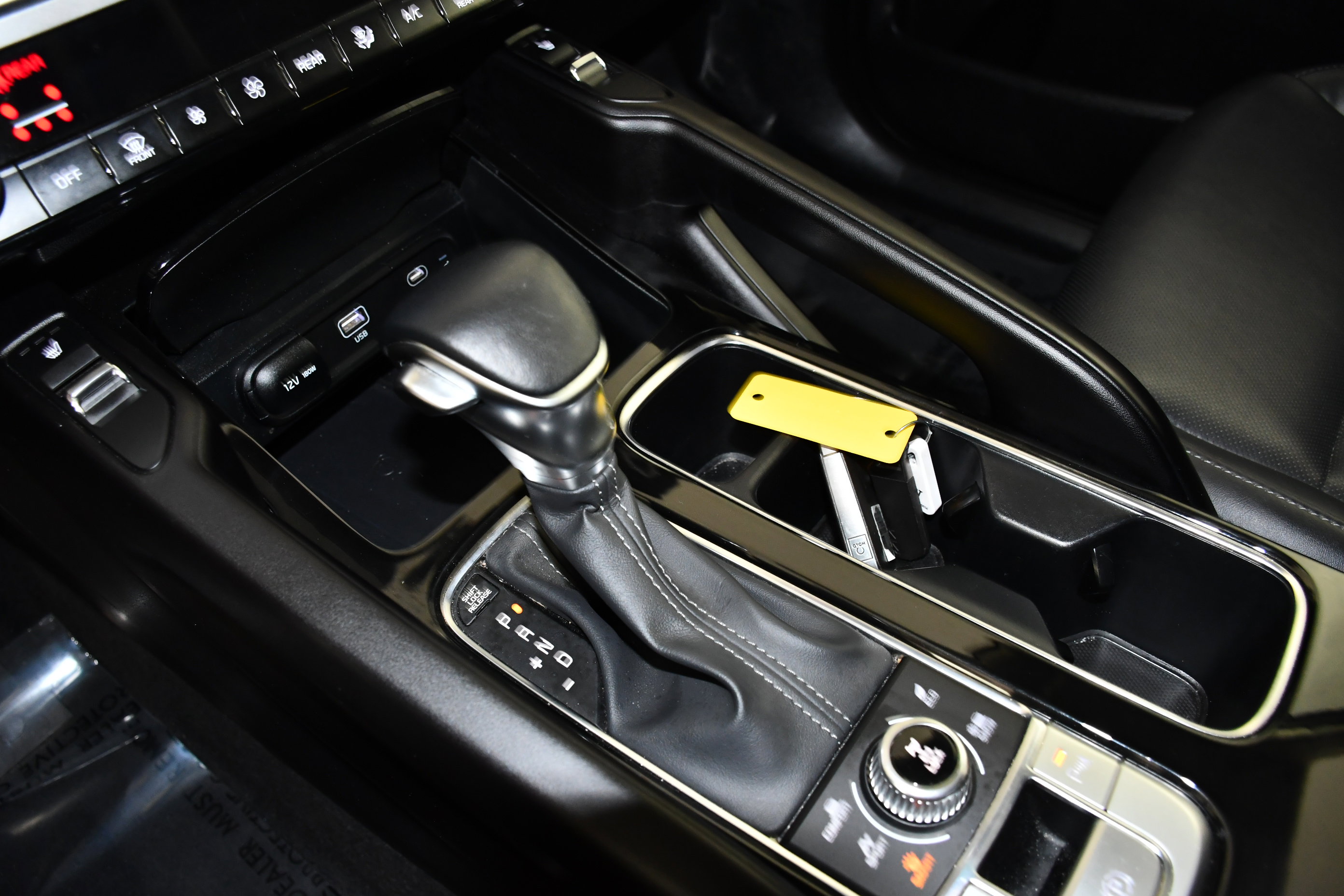 Used 2025 Kia Telluride S image 31