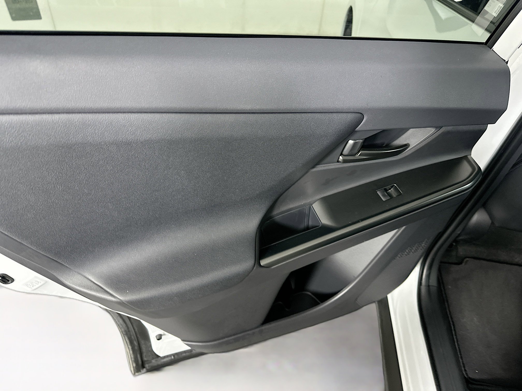 Used 2026 Toyota bZ FWD image 26