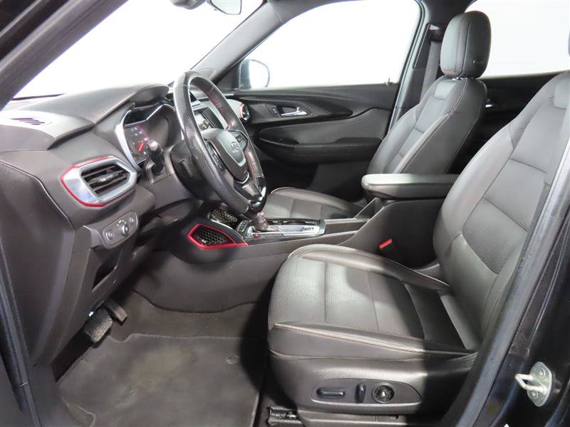 Used 2022 Chevrolet TrailBlazer RS FWD image 17