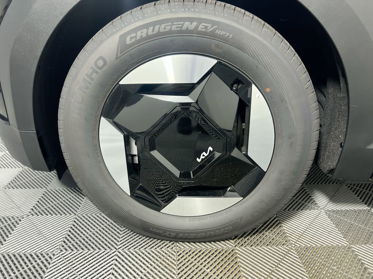 New 2026 Kia EV9 Light image 13