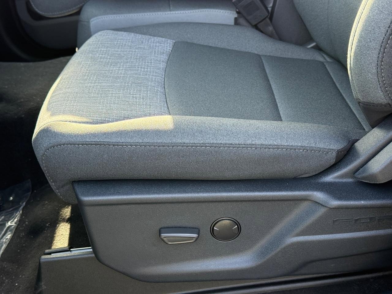 New 2026 Ford F250 XLT w/ Tremor Off-Road Package image 19