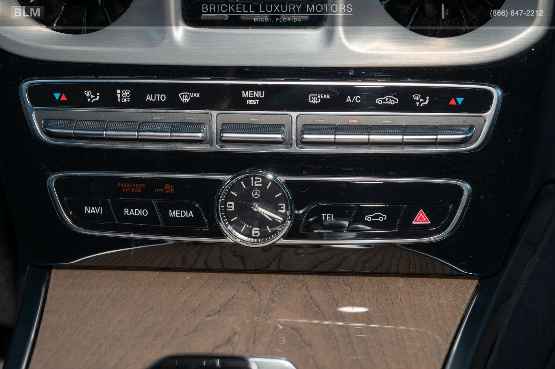 Used 2021 Mercedes-Benz G 550 w/ AMG Line image 24