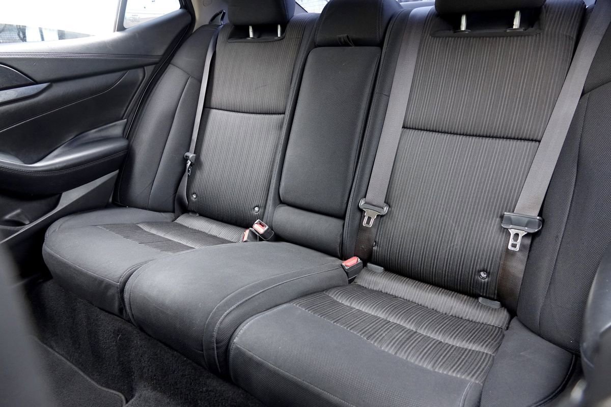 Used 2019 Nissan Maxima 3.5 S w/ Floor Mat Group FWD image 11
