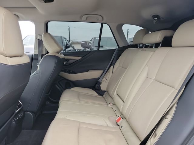 Used 2020 Subaru Outback Limited w/ Popular Package #2 AWD/4WD image 14