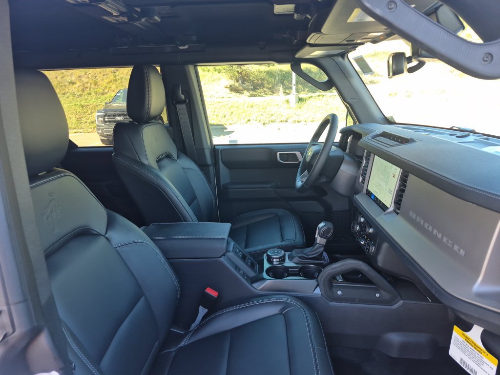 New 2026 Ford Bronco Outer Banks w/ Sasquatch Package AWD/4WD image 27