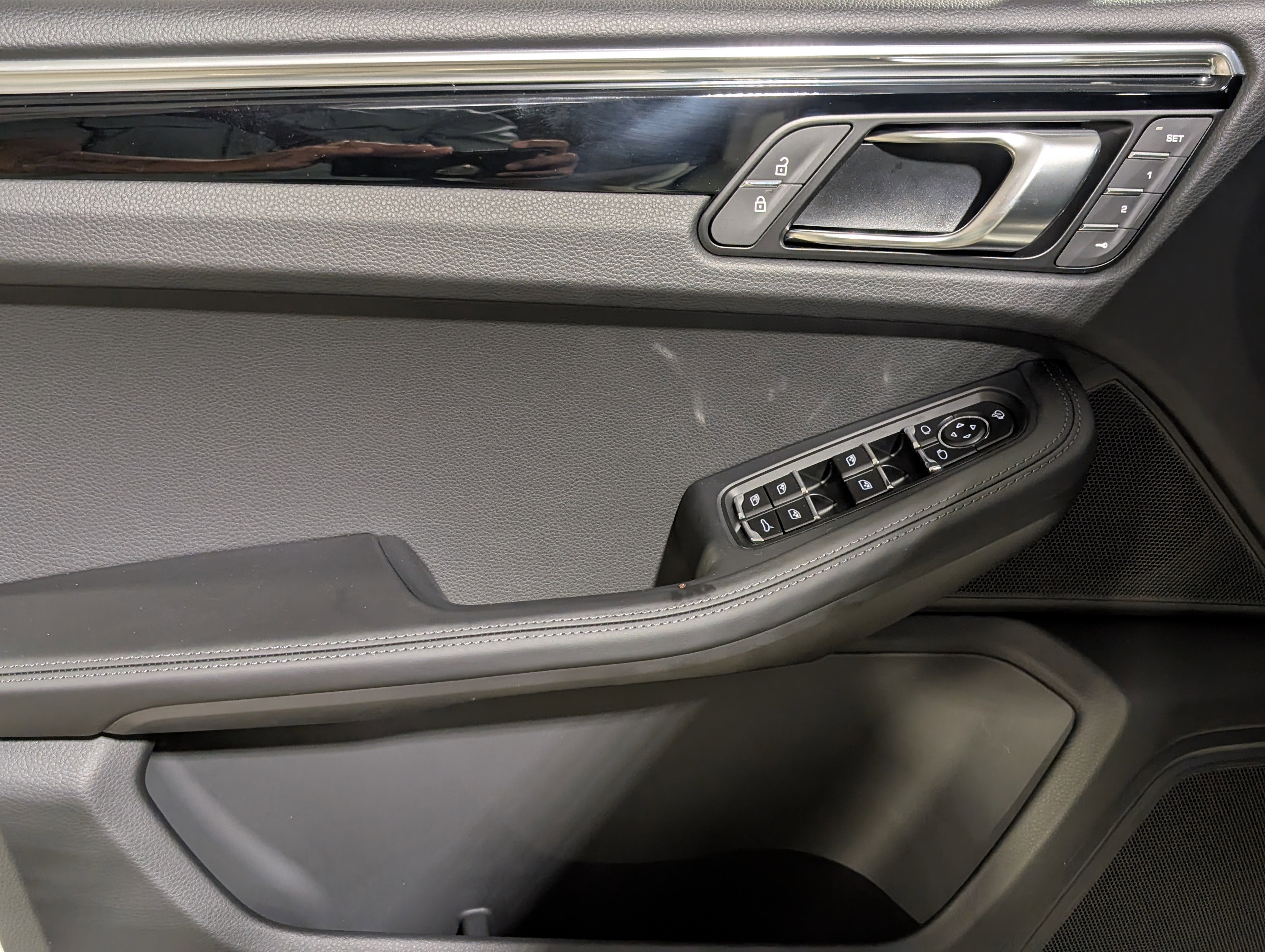 New 2026 Porsche Macan S image 19