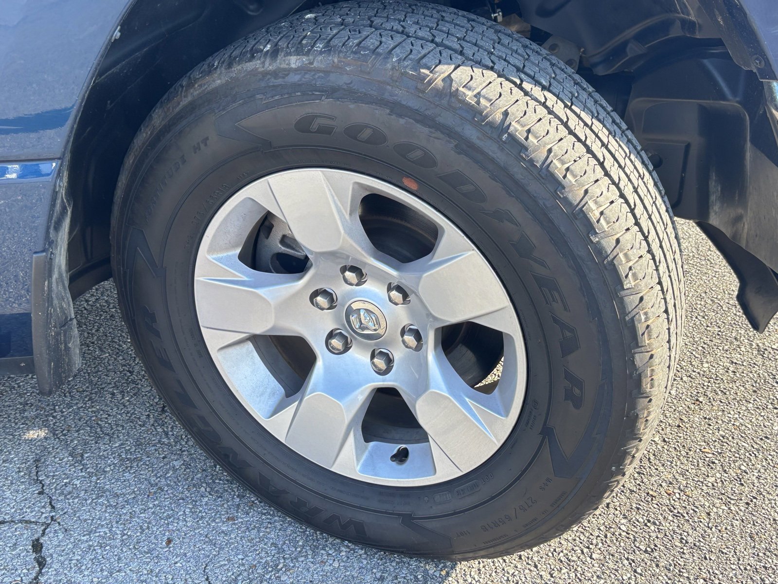 Used 2023 RAM 1500 Big Horn image 3