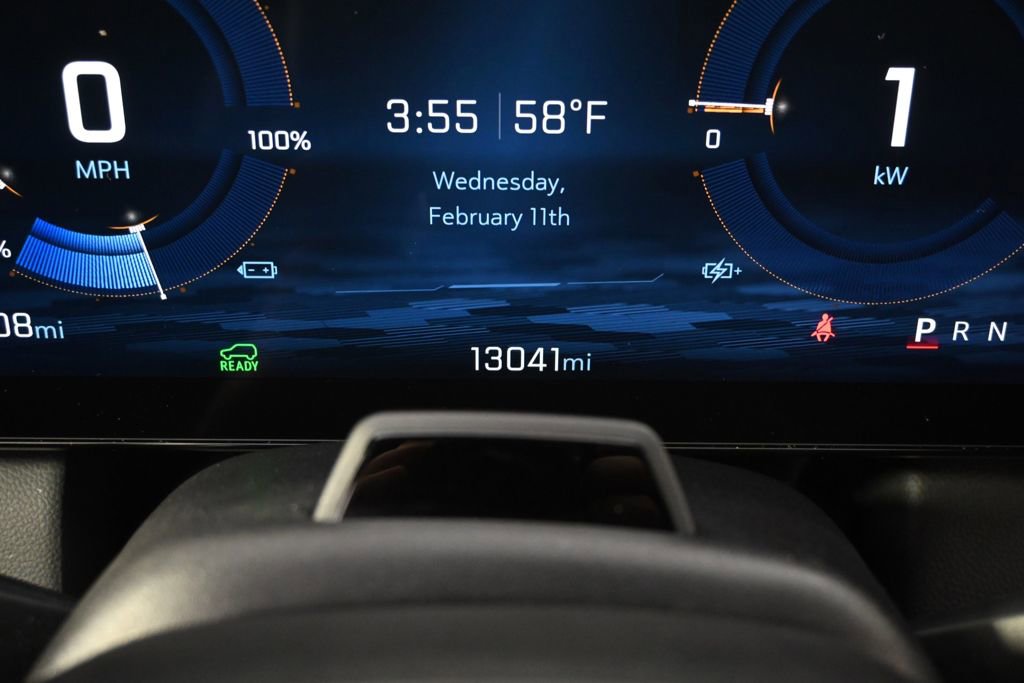 Used 2024 Chevrolet Equinox EV RS w/ Active Safety Package 3 image 25