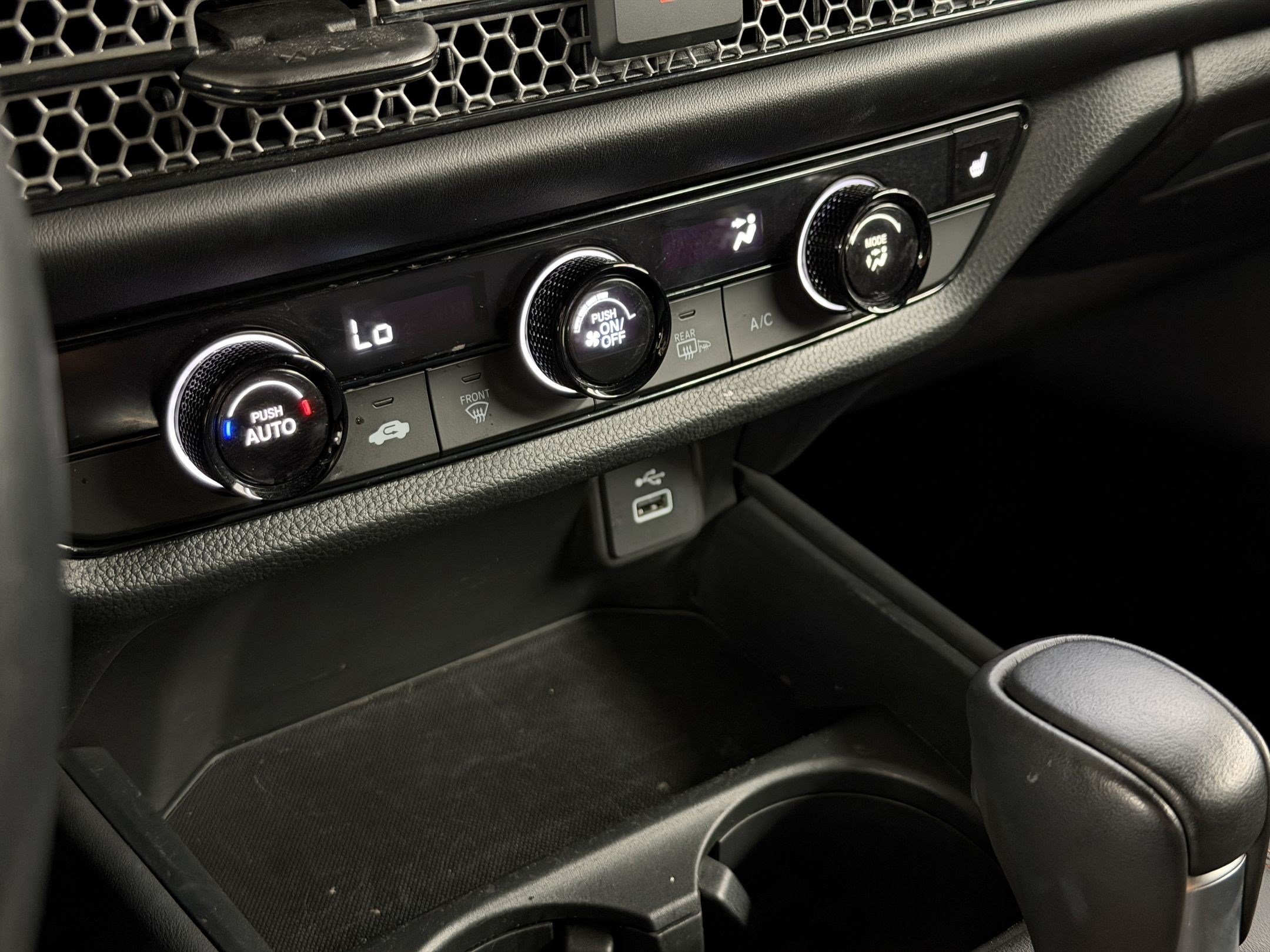 Certified 2025 Honda HR-V Sport image 18