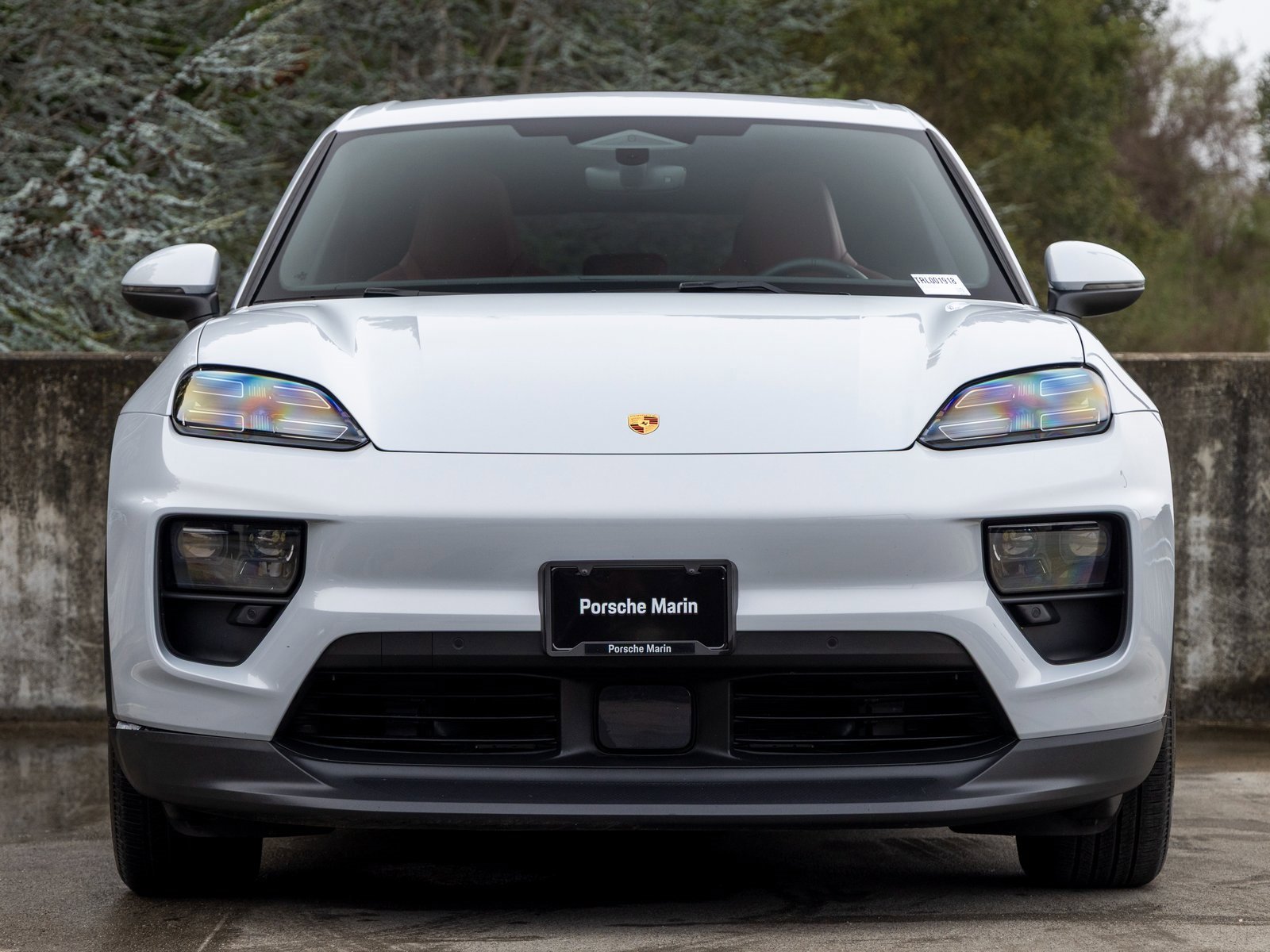 Certified 2024 Porsche Macan 4 Electric image 8