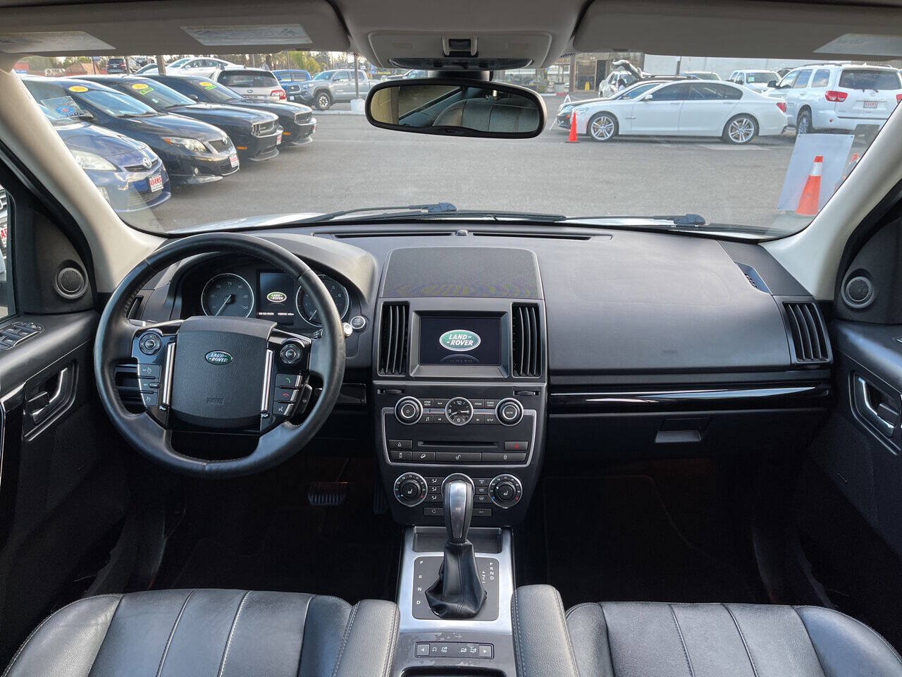 Used 2013 Land Rover LR2 HSE AWD/4WD image 14
